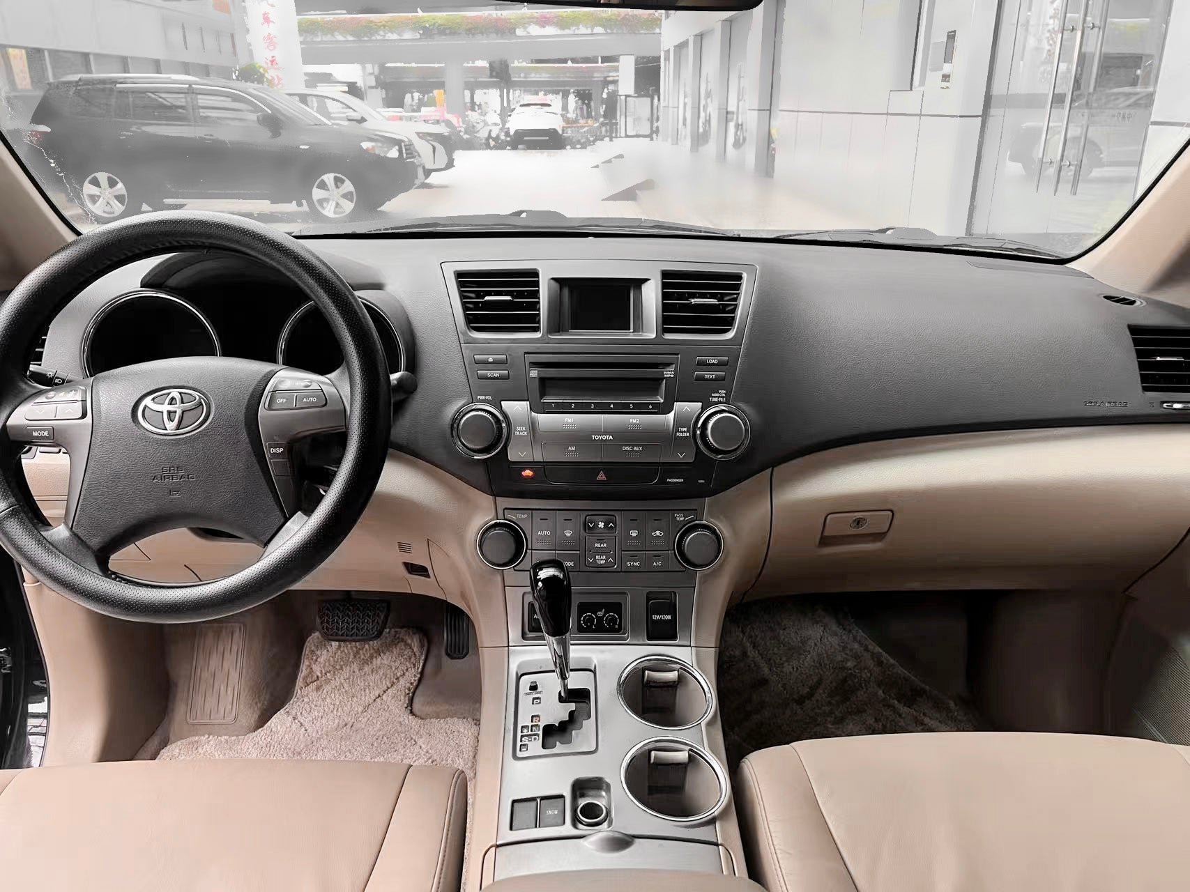 TOYOTA HIGHLANDER Uesd 2009-2012year