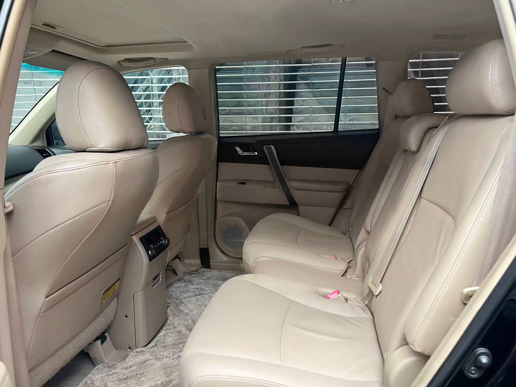 TOYOTA HIGHLANDER Uesd 2009-2012year